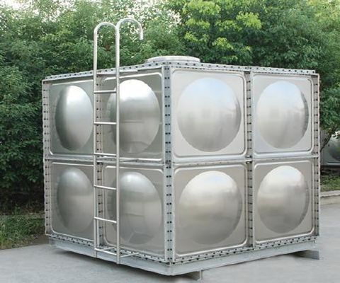 Einfach zu bedienende vertikale 304 Ss-Wassertanks für langlebige Wasserspeicherlösungen