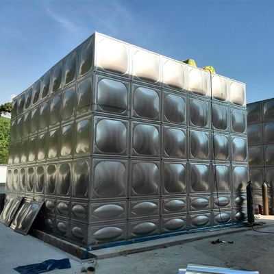 120 Tonnen Edelstahl-Wasserbehälter mit sauberem Wasser und Harzmaterial